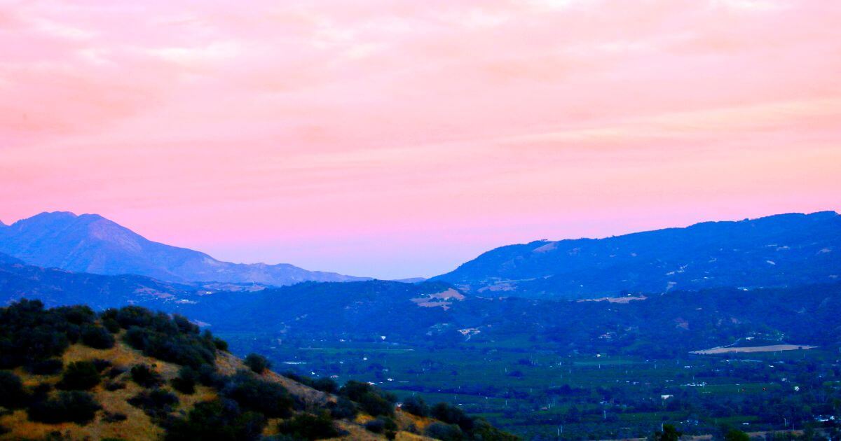 Ojai Valley with pink sky